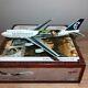 Herpa 550840 Air New Zealand Boeing 747-400 LOTR Frodo NK-NBV 1/200 Jet Model