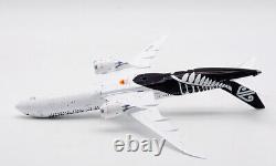 INFLIGHT 1200 Air New Zealand Boeing B787-9 Diecast Aircraft Jet Model ZK-NZN