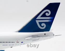 Inflight 1200 AIR NEW ZEALAND Boeing B747-400 Diecast Aircarft jET Model ZK-NBV