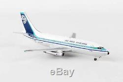 Inflight IF7321016 Air New Zealand Boeing 737-200 ZK-NAR Model 1/200 Airplane