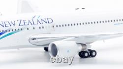 Inflight IF762NZ1023 Air New Zealand Boeing 767-200 ZK-NBC Diecast 1/200 Model