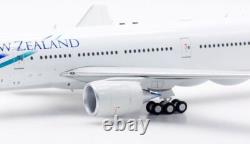 Inflight IF772NZ1122 Air New Zealand Boeing 777-200ER ZK-OKH Diecast 1/200 Model