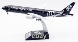 Inflight IF772NZ1223 Air New Zealand 777-200ER Black ZK-OKH Diecast 1/200 Model