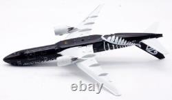 Inflight IF772NZ1223 Air New Zealand 777-200ER Black ZK-OKH Diecast 1/200 Model