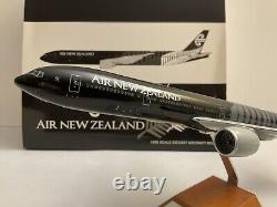 JC Wings 1200 AIR NEW ZEALAND BOEING 777-300ER Reg ZK-OKQ VERY RARE