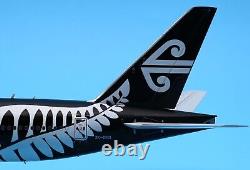 JC Wings 1200 Air New Zealand Boeing B777-300ER Diecast Model ZK-OKQ Flaps Down
