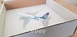 JC Wings 1/200 XX20073, Boeing 737-300 Air New Zealand Millennium ZK-NGA