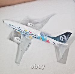 JC Wings 1/200 XX20073, Boeing 737-300 Air New Zealand Millennium ZK-NGA