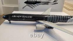 JC Wings Air New Zealand B 777-319ER 1200 JC2ANZ875 All Blacks Colors ZK-OKQ