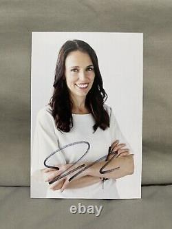Jacinda Ardern SIGNED 4x6 Photo Picture & letter New Zealand Prime Minister COA