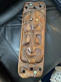 Kauri wood New Zealand Maori large Carved Lidded BOX Abalone Shell waka Huia