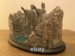 LOTR WETA Argonath #247/500