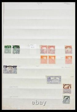 Lot 29971 Stamp collection Australia and New Zealand 1864-1985