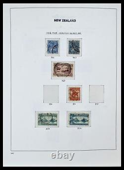 Lot 34288 Stamp collection New Zealand 1900-2002