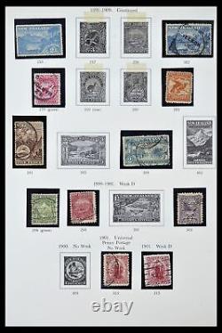 Lot 34934 Stamp collection New Zealand 1858-1977