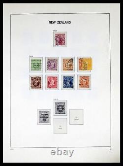 Lot 37683 Stamp collection New Zealand 1855-2002 in 4 Davo albums