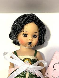 Madame Alexender 2005 New Zealand #39805 8 Doll With Kiwi Bird NRFB