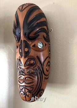 Maori New Zealand Koruru Hand Carved Wood Mask Wall Sculpture Shell Eyes Signed
