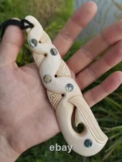 Maori Pendant Huge Pikorua Double Twist Hand Carved Bone New Zealand