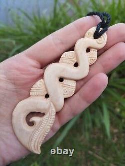 Maori Pendant Huge Pikorua Hei Hand Carved Bone New Zealand