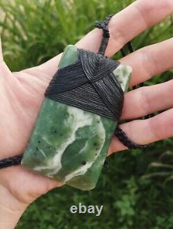Maori Toki/Adze Pendant Jade Nephrite Green Stone Necklace New Zealand Pounamu