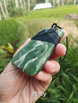 Maori Toki/Adze Pendant Jade Nephrite Green Stone Necklace New Zealand Pounamu