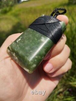 Maori Toki/Adze Pendant Pounamu Nephrite Green Stone Necklace New Zealand Tiki