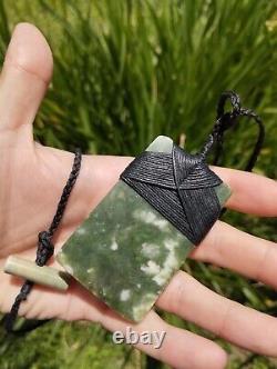 Maori Toki/Adze Pendant Pounamu Nephrite Green Stone Necklace New Zealand Tiki