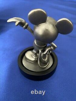 Mickey Mouse 150 gram Silver Figurine New Zealand Mint #/1000 RARE 90th Annivers