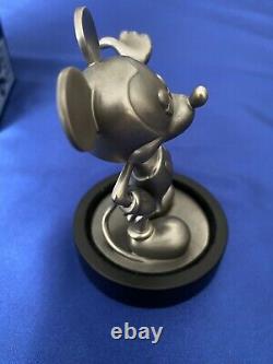 Mickey Mouse 150 gram Silver Figurine New Zealand Mint #/1000 RARE 90th Annivers