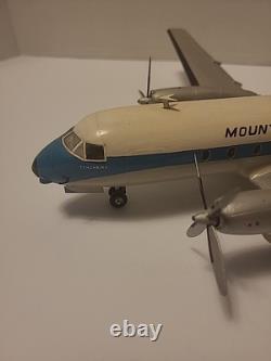 Mount Cook Airlines Wooden Model Replica ZK-DES Tongariro New Zealand 11 1/2 L