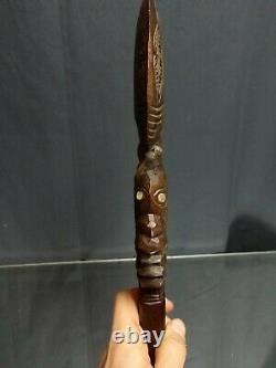 NEAR MINT Maori New Zealand Hand Carved Wahaika Club Paua Inlays Kotiate Vintage