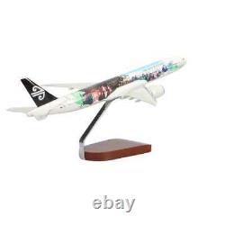 NEW BoeingT 777-300 Air New Zealand Hobbit Livery Large Mahogany Model
