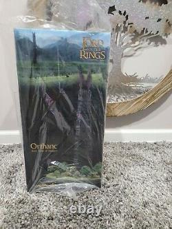 NEW Rare limited edition 384 of 400 Weta Orthanc Black Tower of Isengard LOTR