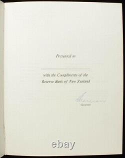NEW ZEALAND 1967 Reserve Bank of New Zealand book with SPECIMENS. Very rare SET