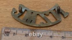 NEW ZEALAND MACHINE GUN Shoulder Title EXCEPTIONALLY RARE Brass N. Z. M. G. Variant