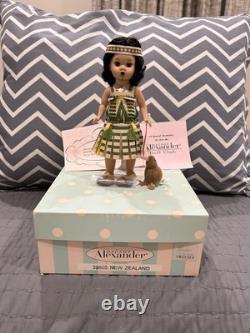 NEW ZEALAND Madame Alexander 8 International Doll with Box and Tag Very Rare