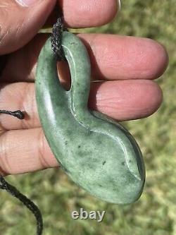 New Zealand Greenstone JADE Maori Pounamu NEPHRITE Dean's INTRICATE Leaf Tendril