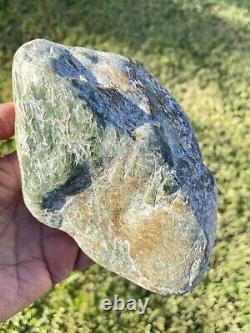 New Zealand Greenstone Jade MAORI Pounamu Nephrite BIG PEBBLE 155X100X60 1185Gms