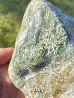 New Zealand Greenstone Jade MAORI Pounamu Nephrite BIG PEBBLE 155X100X60 1185Gms