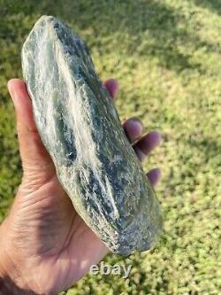 New Zealand Greenstone Jade MAORI Pounamu Nephrite BIG PEBBLE 190X120X40 1170Gms