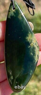 New Zealand Greenstone Nephrite Jade Maori Art Flower Jade Pendant Necklace
