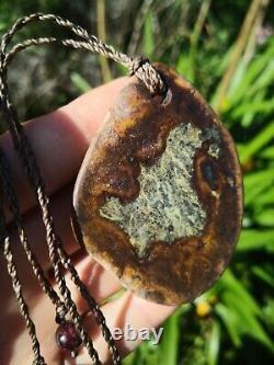 New Zealand Greenstone Nephrite Mix Pounamu Necklace Pendant carving Picture