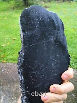 New Zealand Greenstone serpentine Pounamu large slab carving 1.4kg Rare