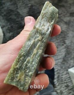 New Zealand Jade slab. 289 Grams. 1445 ct