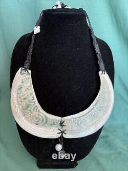 New Zealand Maori Shell Carved & Tahiti Tahitian Pearl Necklace 18-20 Long