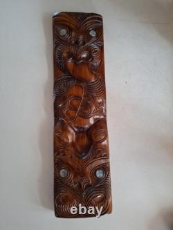 New Zealand Maori Tiki Wooden Timber Carved Wall Hanging Paua Shell Eyes 45 Cm