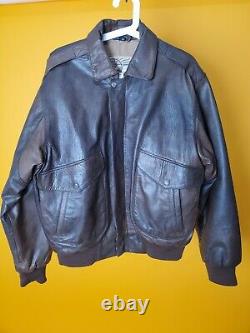 New Zealand Outback Leather Bomber Jacket Mens sz M brown Cooper Collection VTG