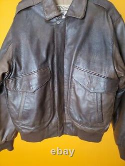 New Zealand Outback Leather Bomber Jacket Mens sz M brown Cooper Collection VTG