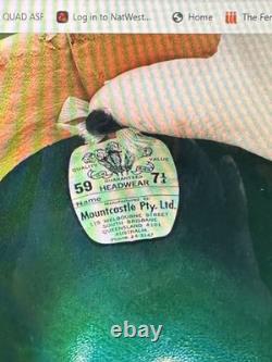 New Zealand Police Helmet with 2 Shoulder Boards